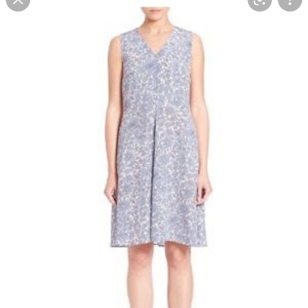 🌸🌸Weekend Max Mara light blue dreas🌸🌸